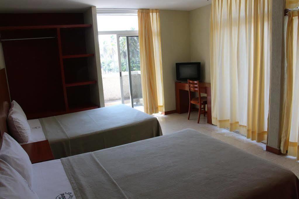 Hotel Central Hotel 3*